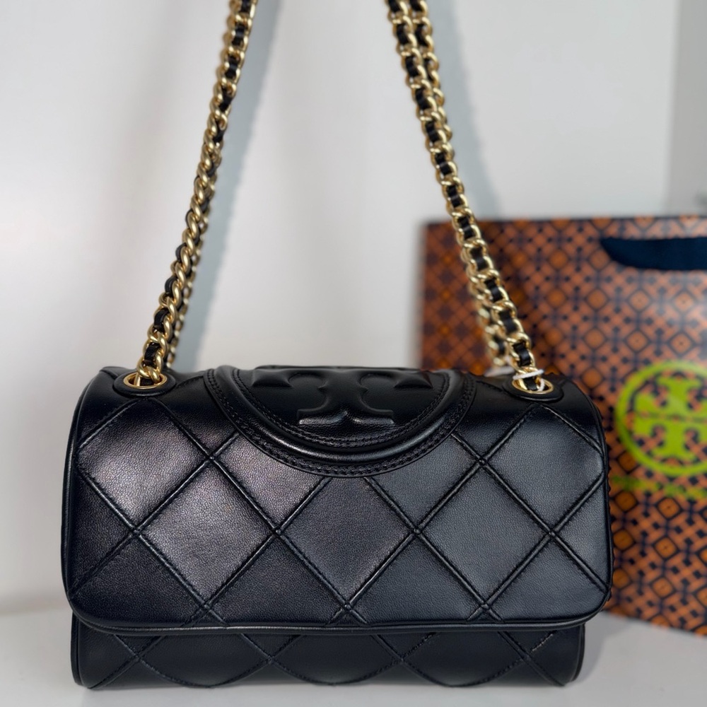 NWT Tory Burch Black FLEMING SOFT SMALL CONVERTIBLE SHOULDER BAG
